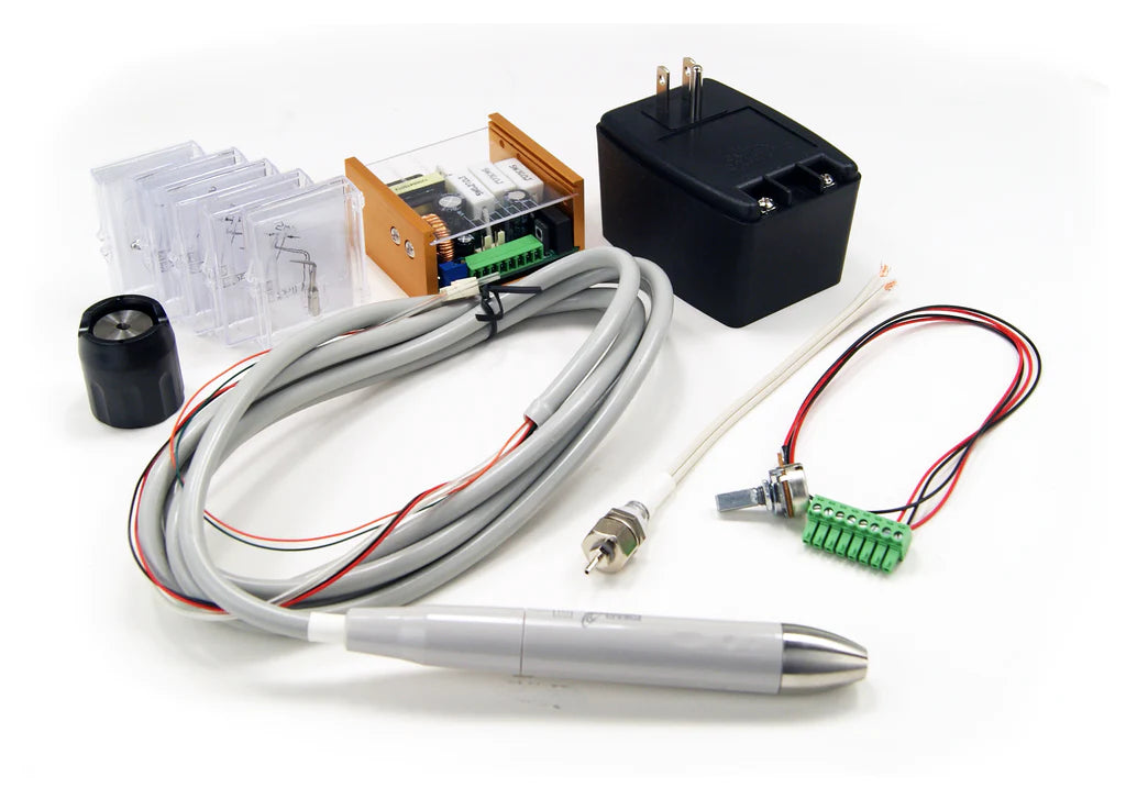 Built-In Deluxe Piezo Scaler with Endo Mode and Autoclavable EMS Compatible Scaling Handpiece